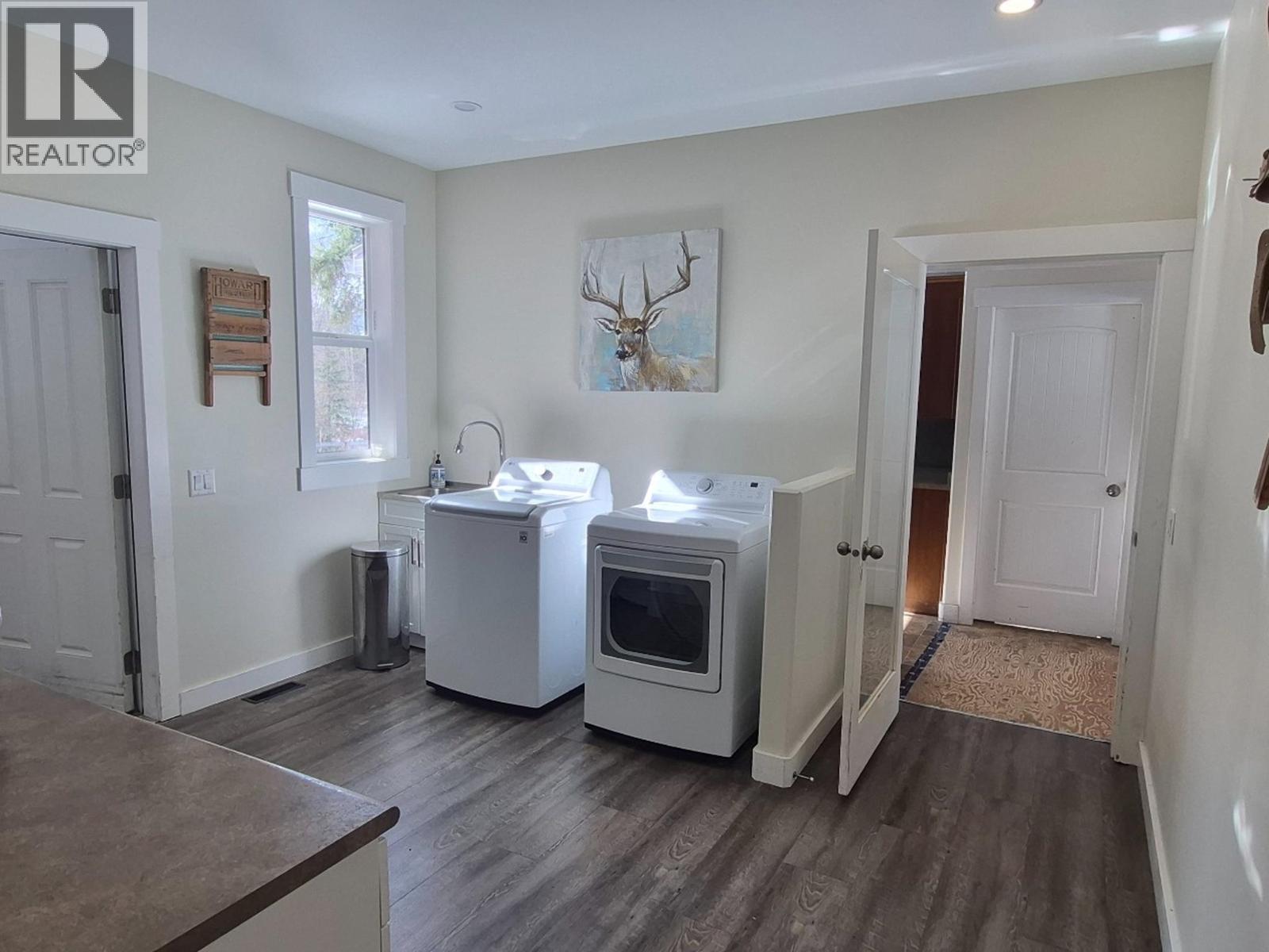 5010 MEADOWVIEW ROAD, Prince George