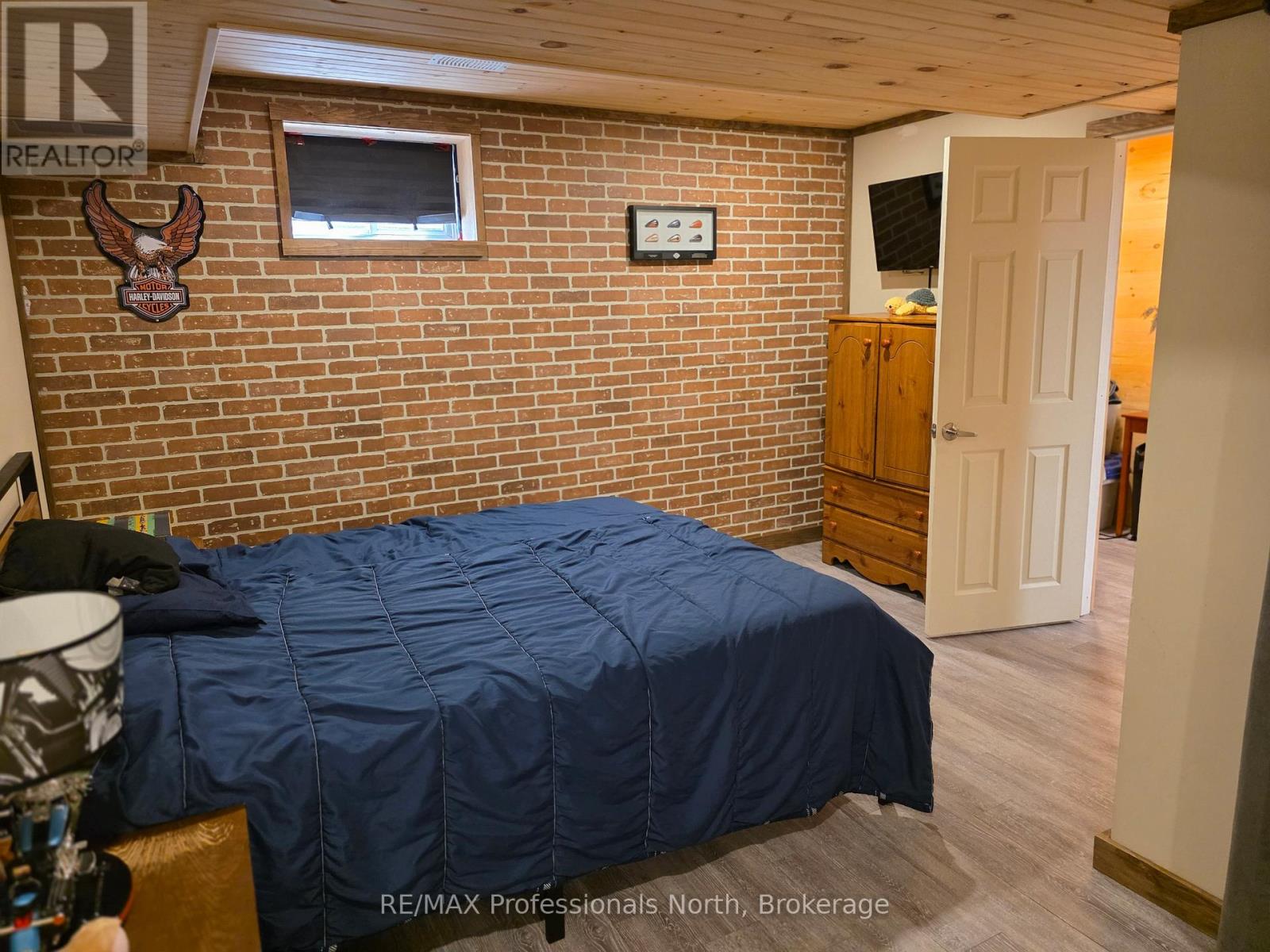 8 SPALDING CRESCENT, Huntsville (Chaffey), Ontario, P1H1C9 — Photo 32