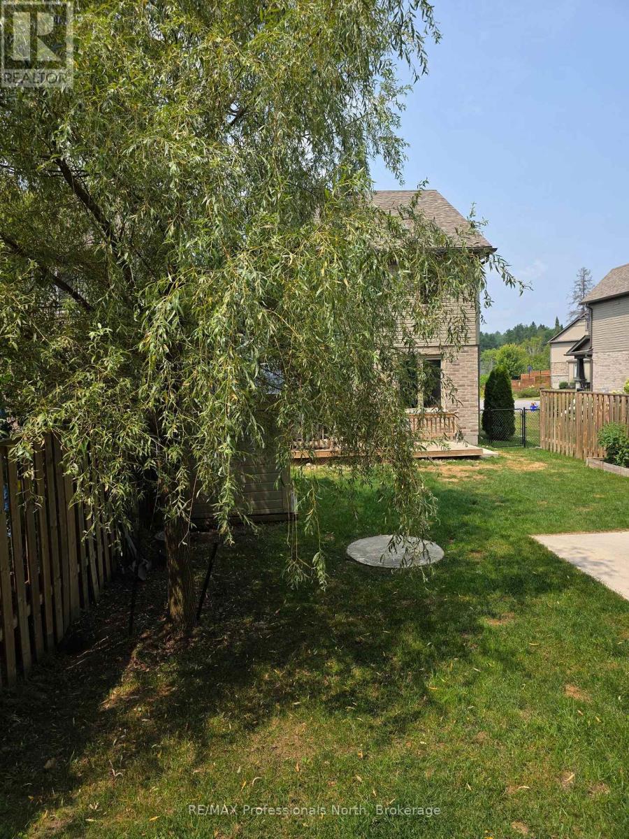 8 SPALDING CRESCENT, Huntsville (Chaffey), Ontario, P1H1C9 — Photo 36