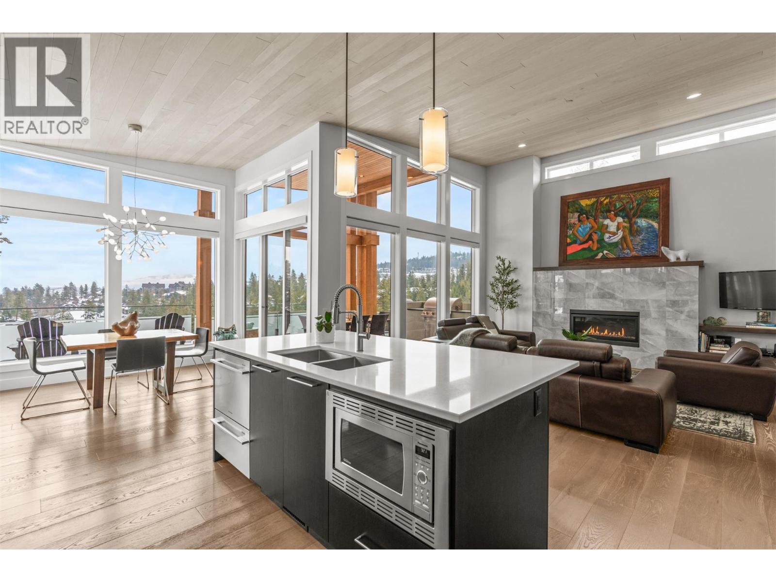 173 Whitetail Ridge, Vernon