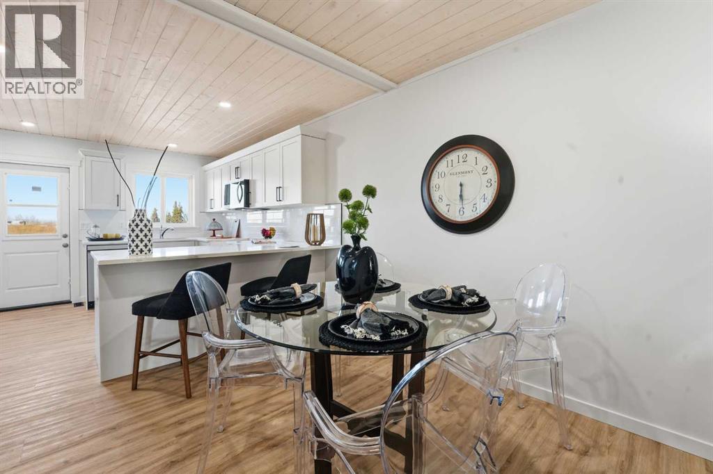 6 Metcalf Way, Lacombe