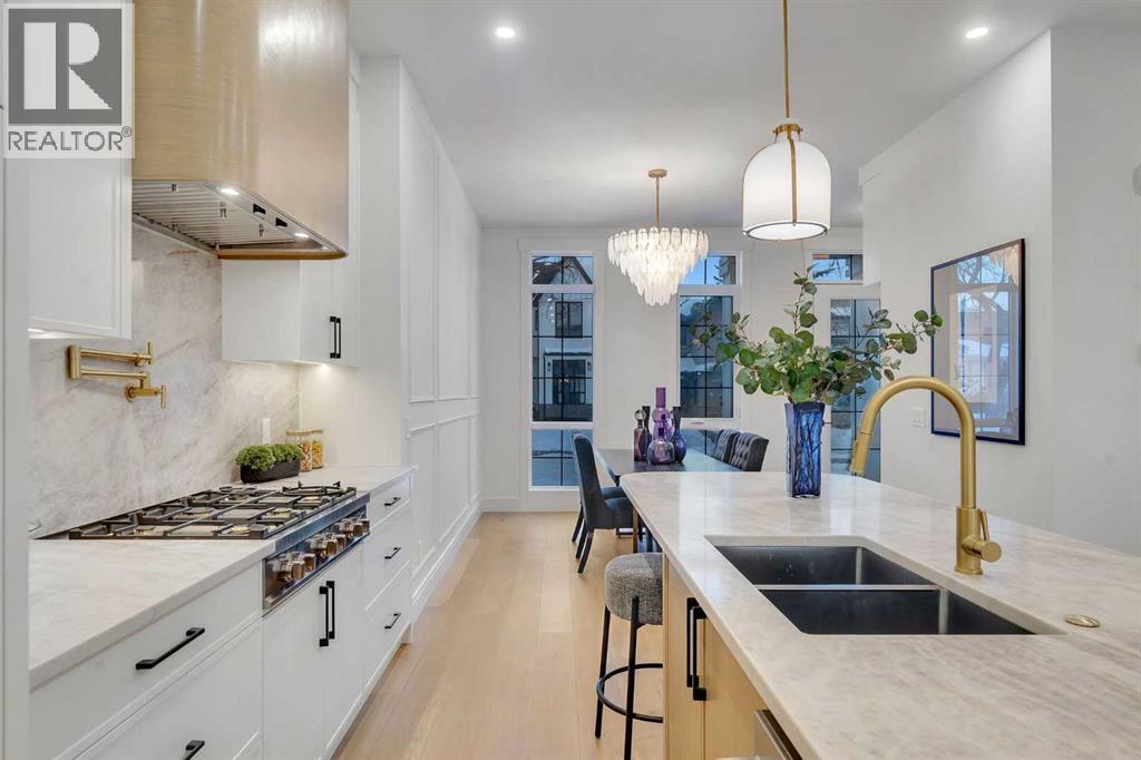 Single Family House for Sale in   Avenue NW Capitol Hill Calgary 