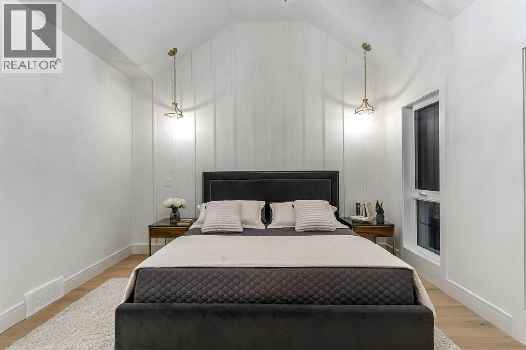 Single Family House for Sale in   Avenue NW Capitol Hill Calgary 