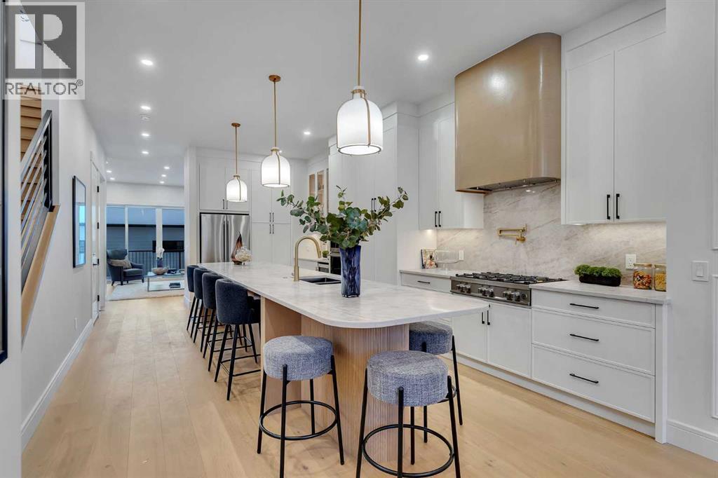 Single Family House for Sale in   Avenue NW Capitol Hill Calgary 