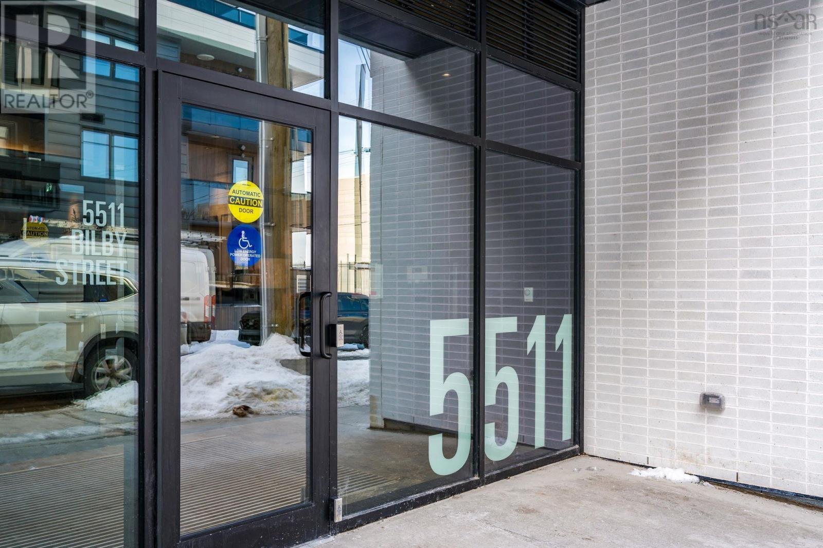 Property 15 of 49 of 606 5511 Bilby Street