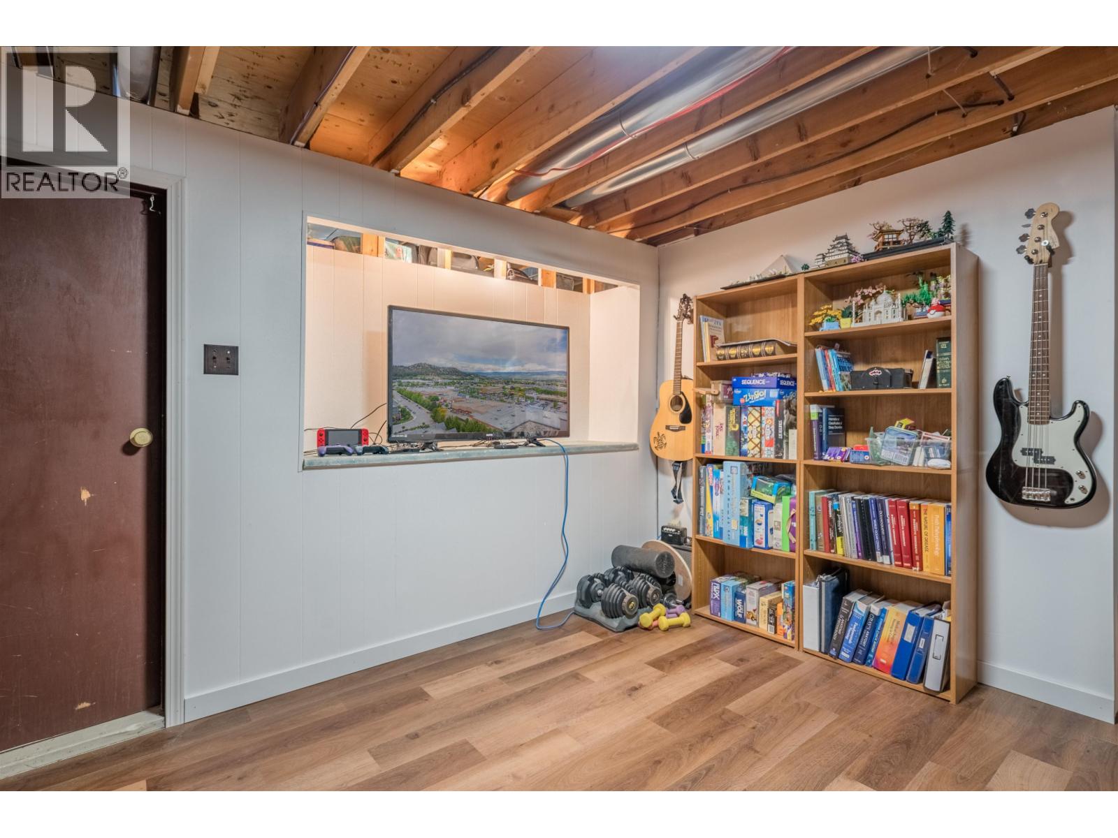 119 111 TABOR BOULEVARD, Prince George