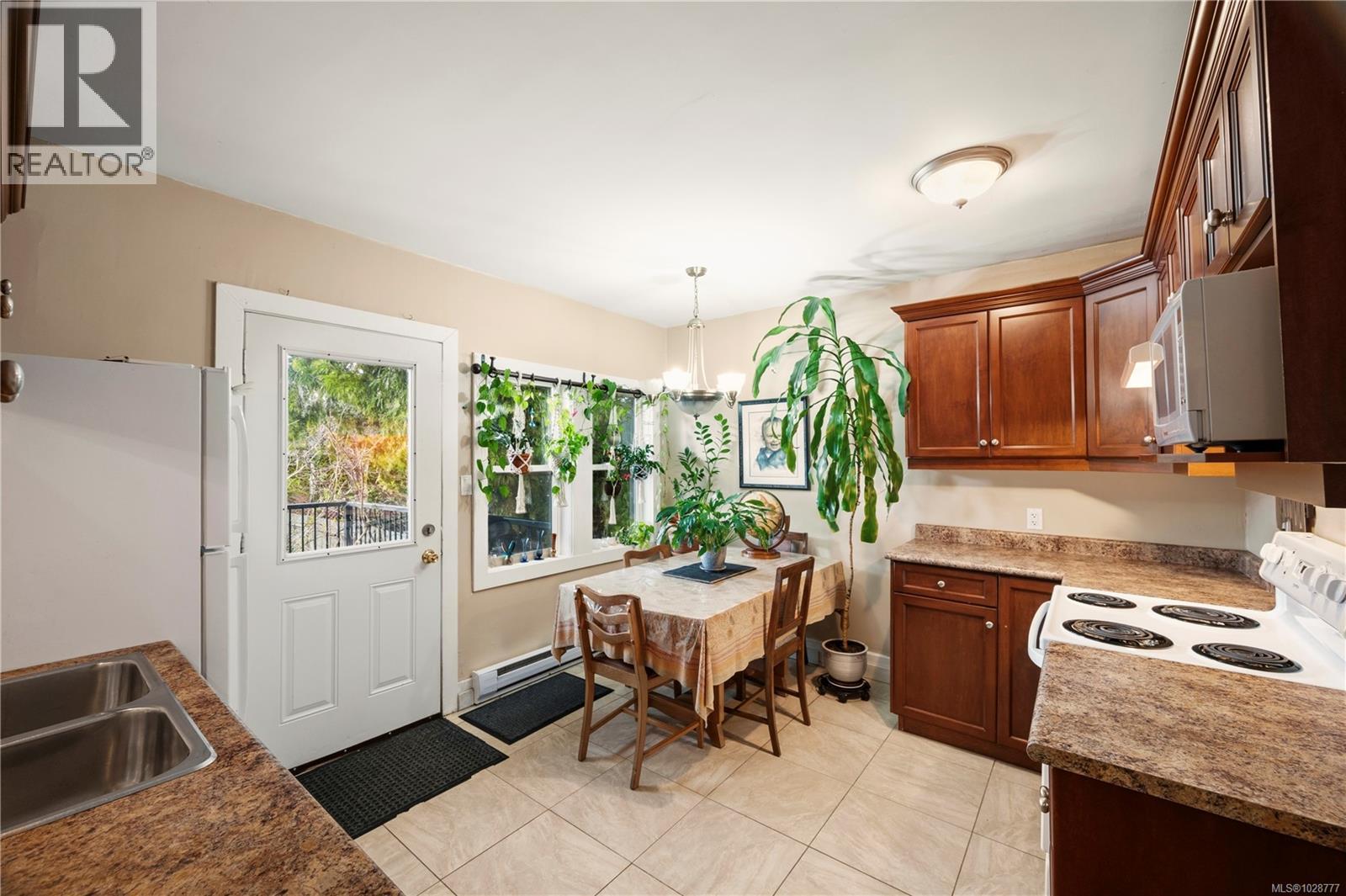  2614 Scott Street, Victoria