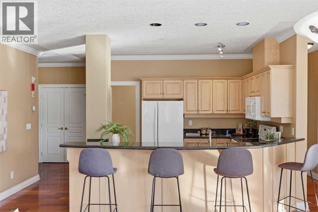 Single Family House for Sale in    Avenue SW Erlton Calgary 