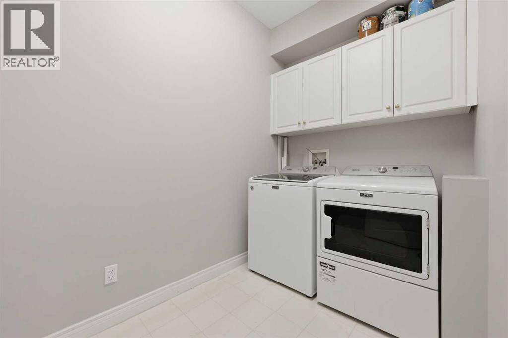 Single Family House for Sale in    Avenue SW Erlton Calgary 