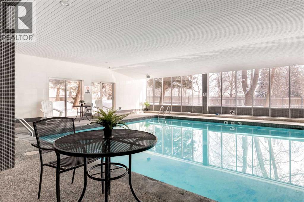 Single Family House for Sale in   Dalton Drive NW Dalhousie Calgary 