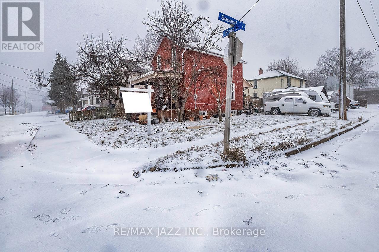 548 FRONT STREET - 2