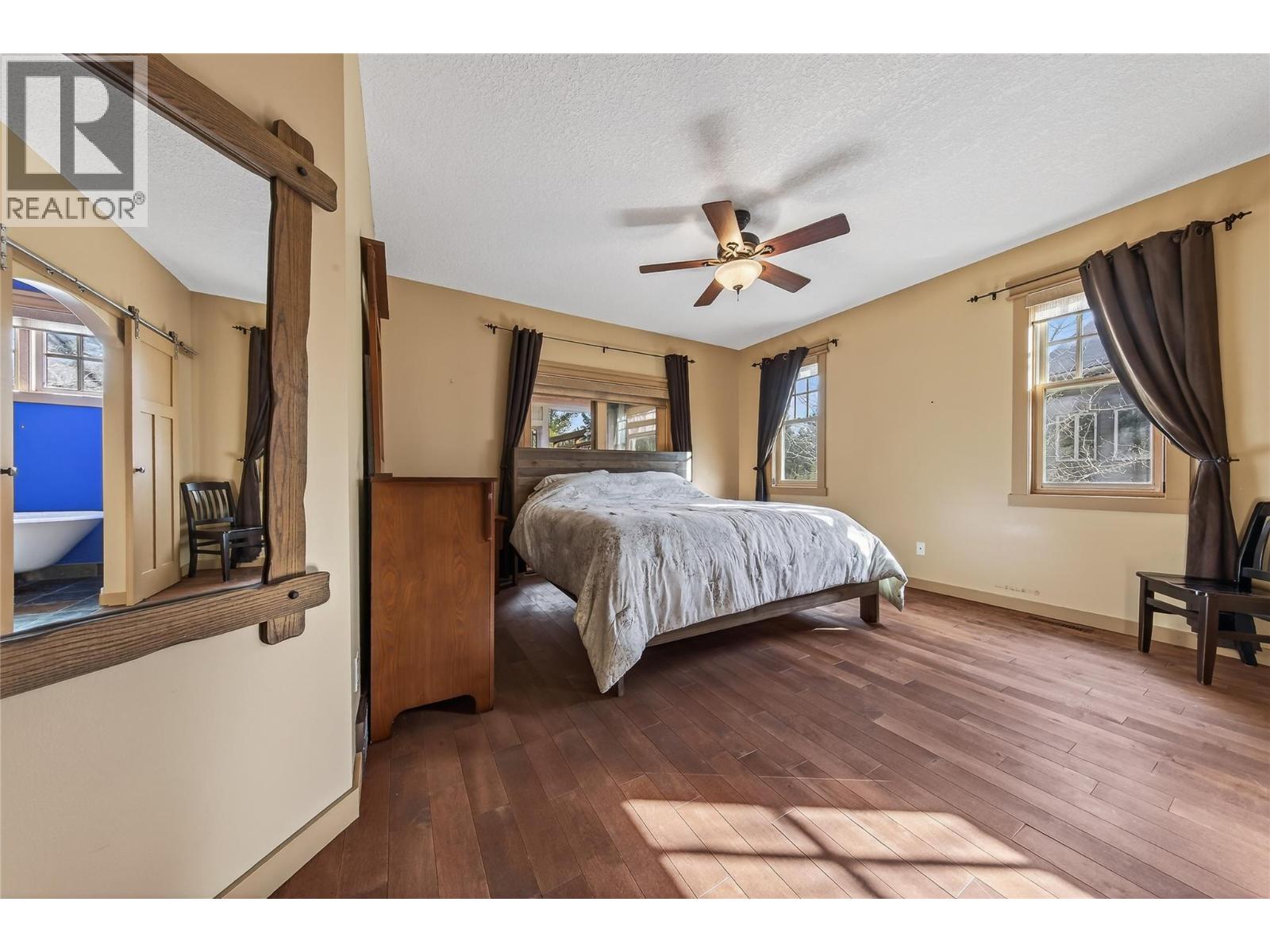 6880 Columbia Ridge Drive, Fairmont Hot Springs