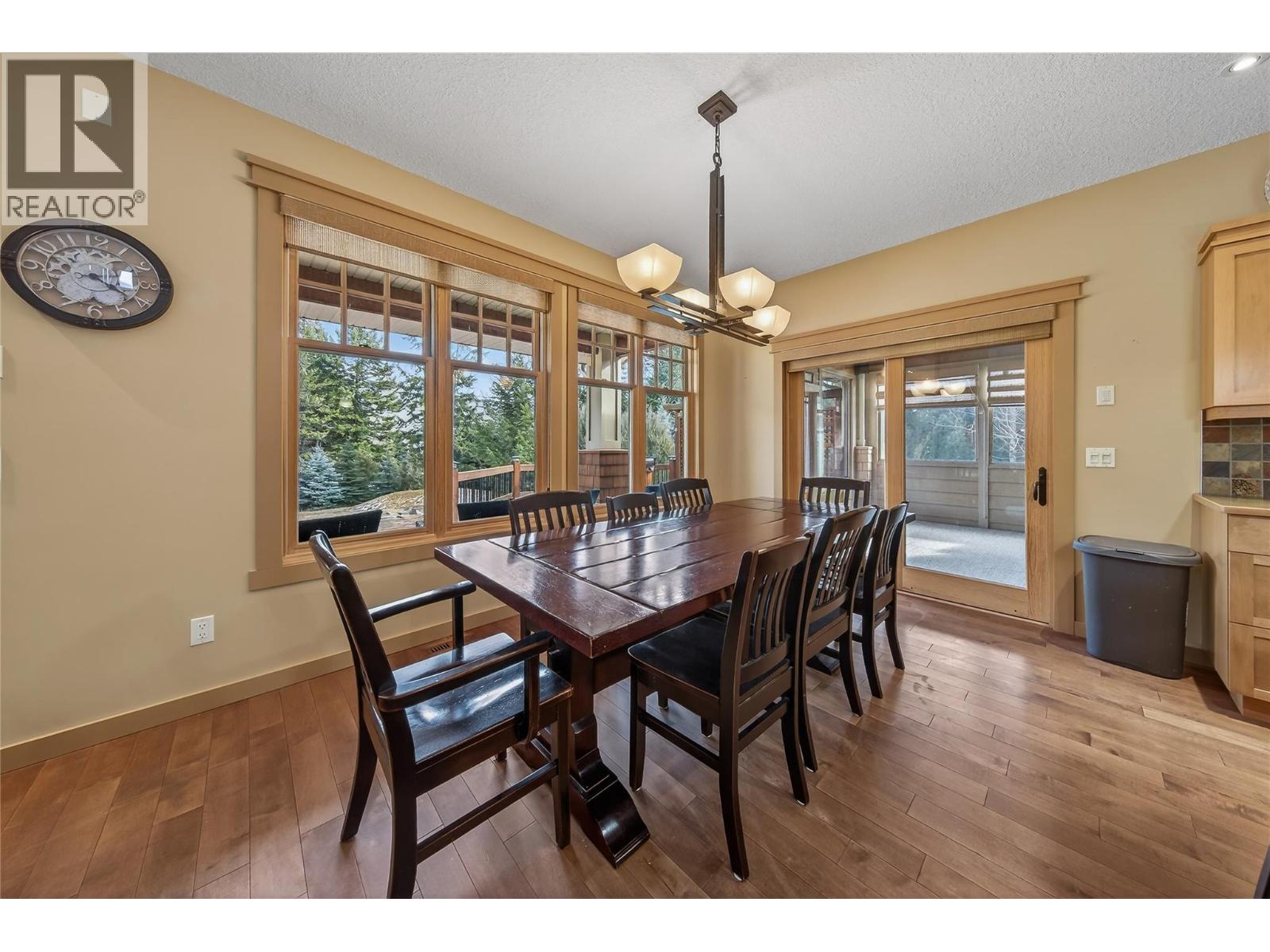 6880 Columbia Ridge Drive, Fairmont Hot Springs