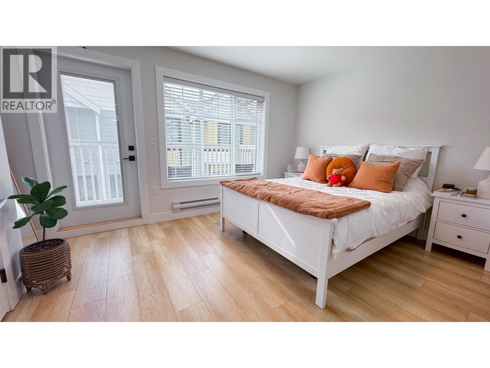 203 80 ELGIN STREET, Port Moody