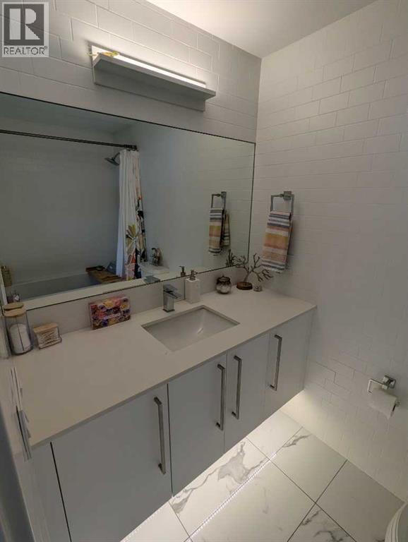 Single Family House Multi-level for Sale in    Street NW University District Calgary 