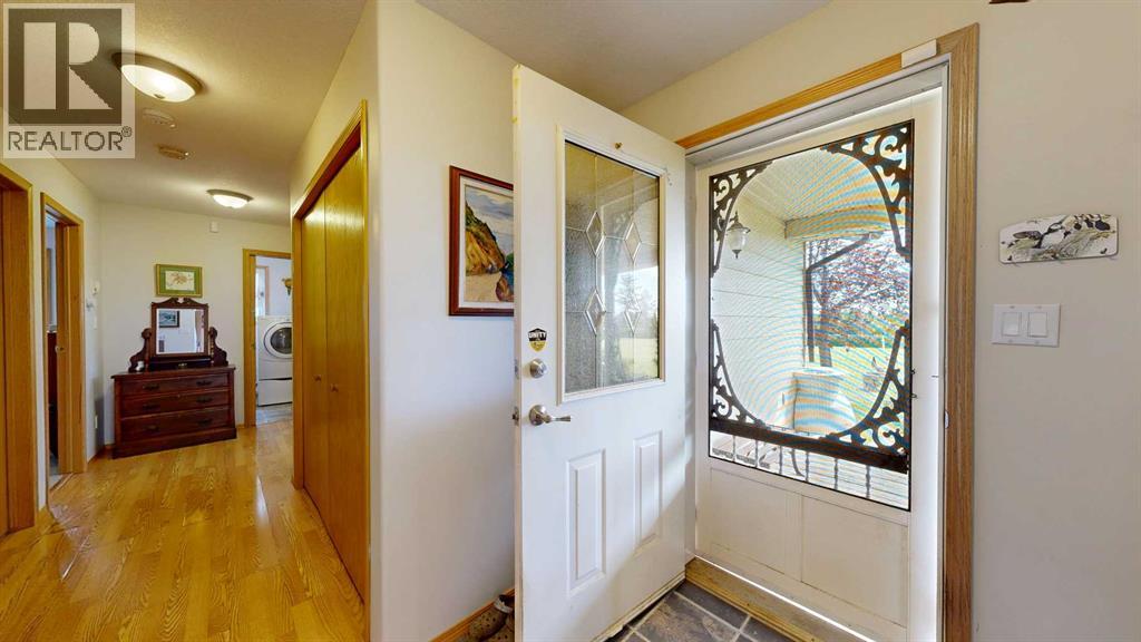 
          18320 TWP 39-0
            <br/>
            <span>Botha</span>
            , 
            <span>AB</span>
             <span>T0C2L0</span>
         - Photo 24