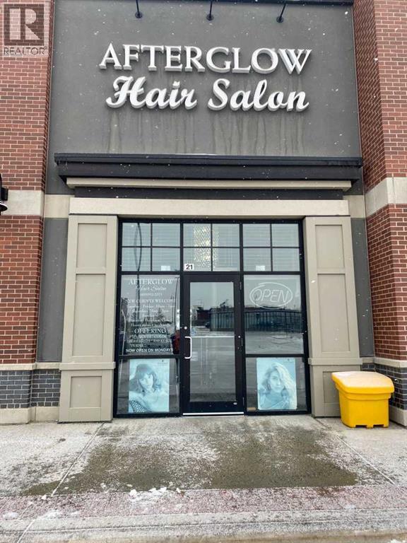 31 Bow Street Common, Cochrane