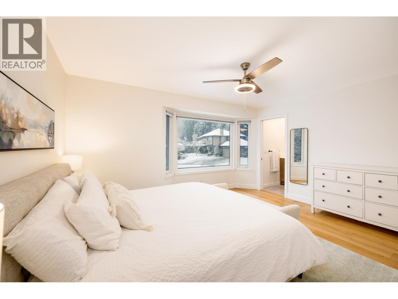 3985 FRAMES PLACE, North Vancouver