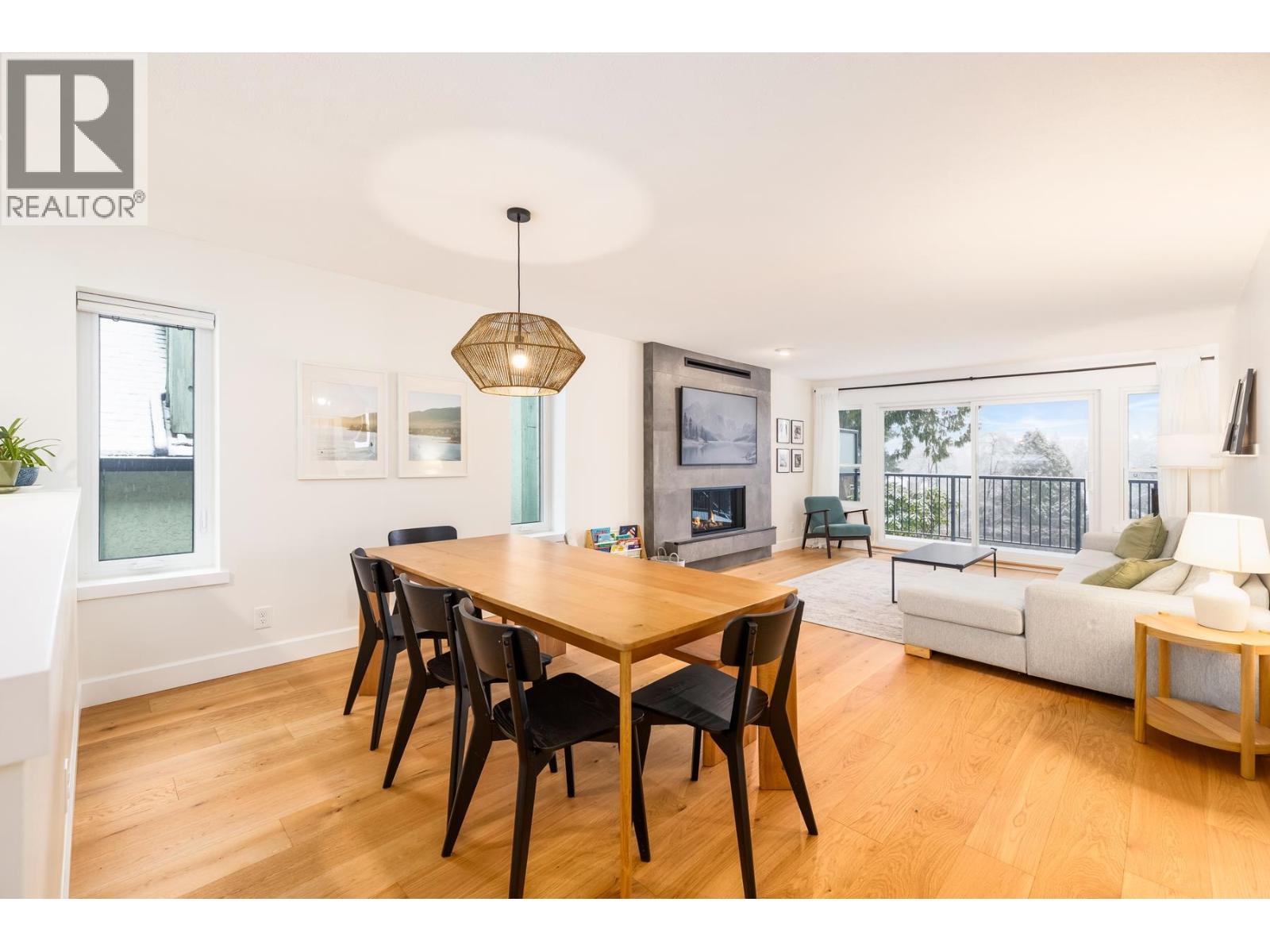 3985 FRAMES PLACE, North Vancouver