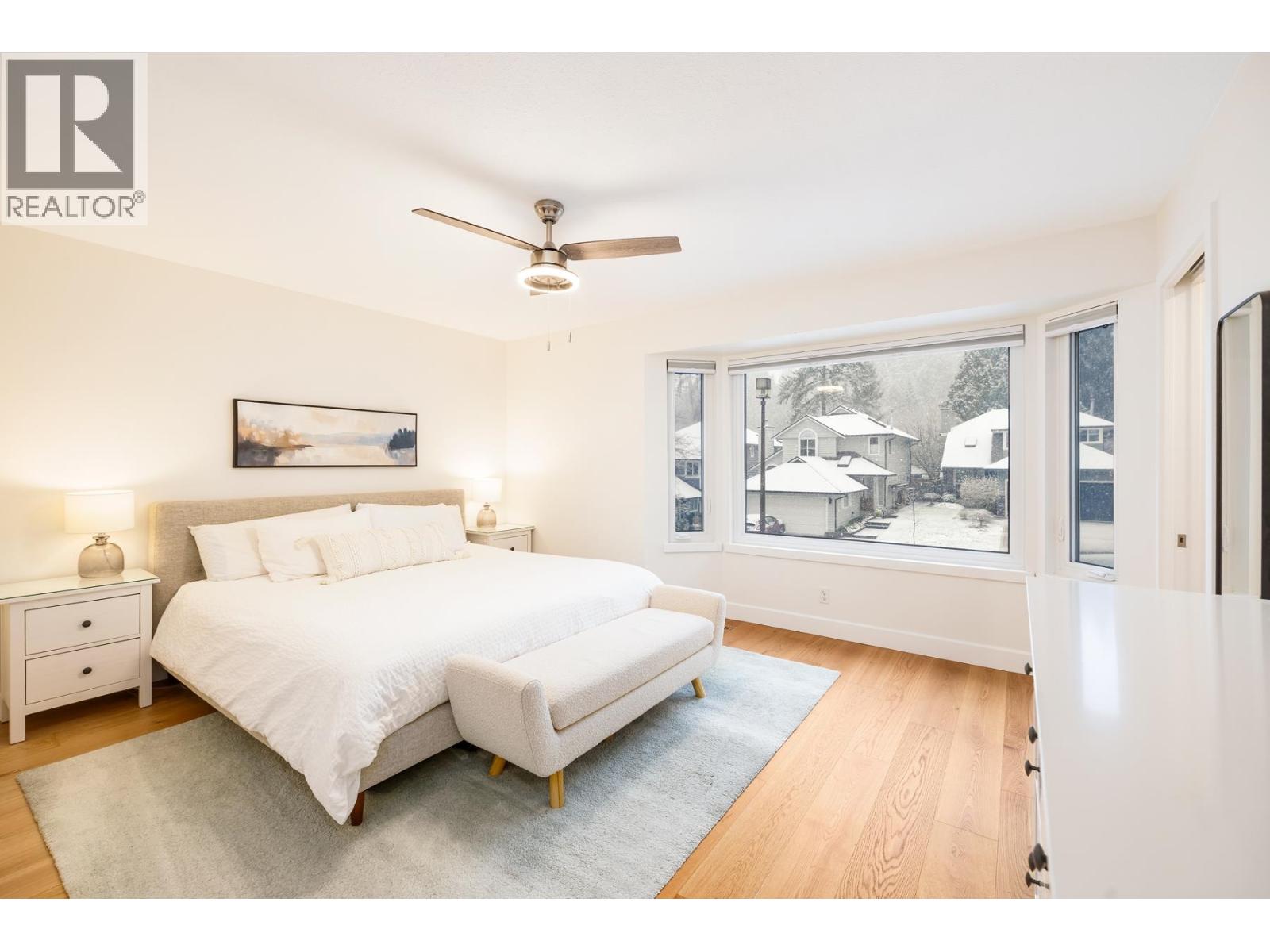 3985 FRAMES PLACE, North Vancouver