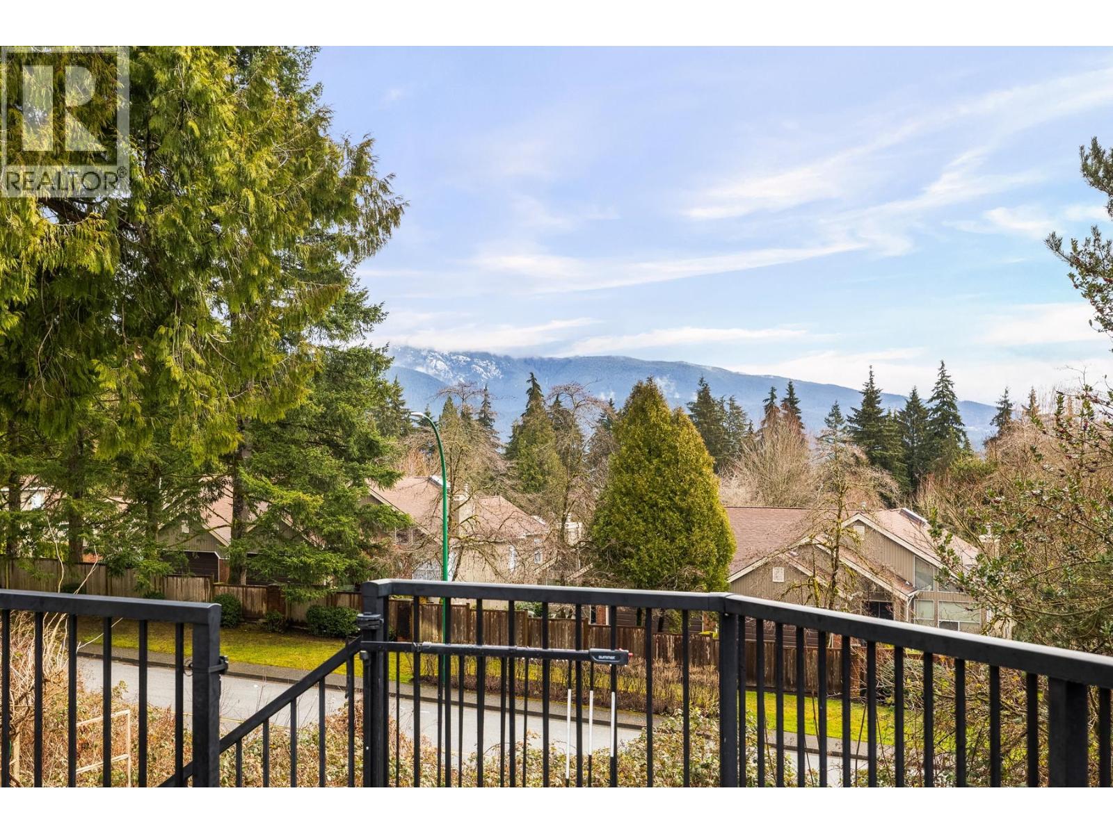 3985 FRAMES PLACE, North Vancouver