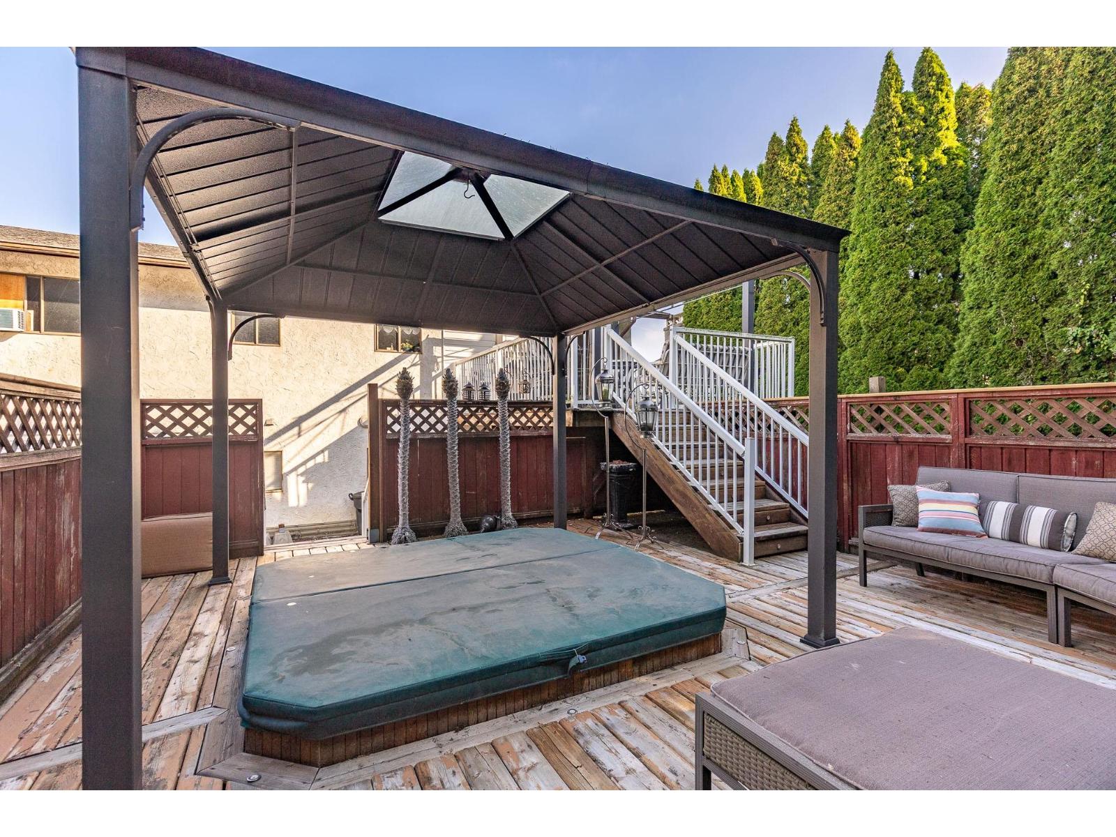 46494 ELLIOTT AVENUE, Fairfield Island, Chilliwack