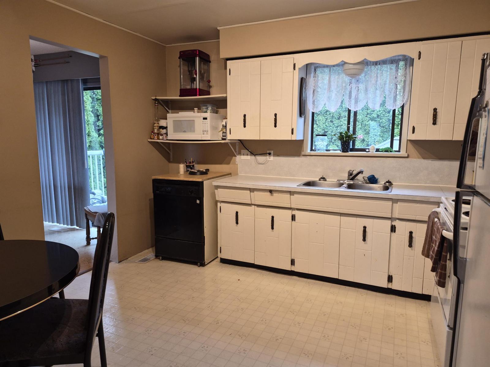 46494 ELLIOTT AVENUE, Fairfield Island, Chilliwack