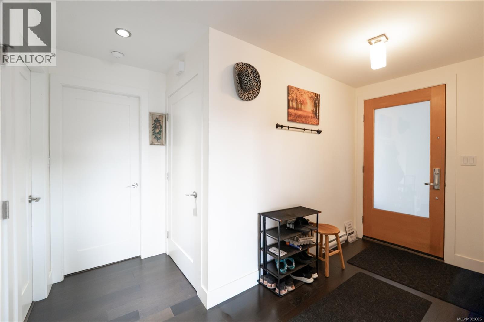 6496 Lanark Rd, Sooke