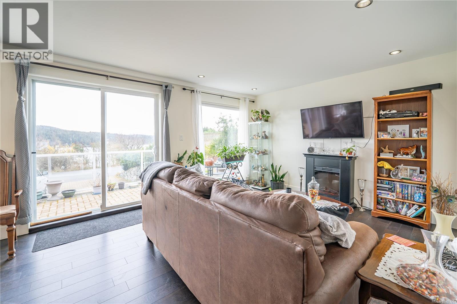 6496 Lanark Rd, Sooke