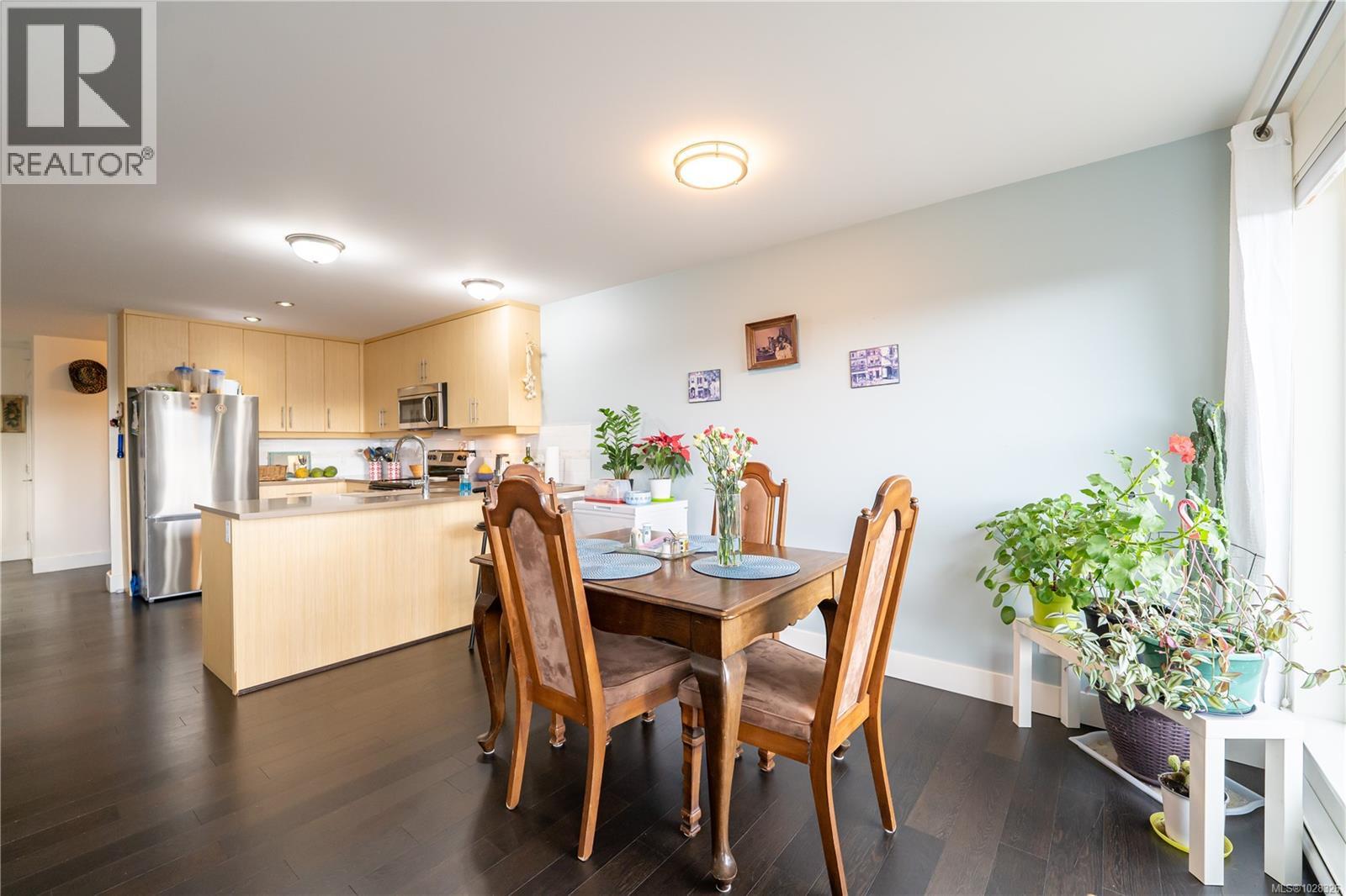 6496 Lanark Rd, Sooke