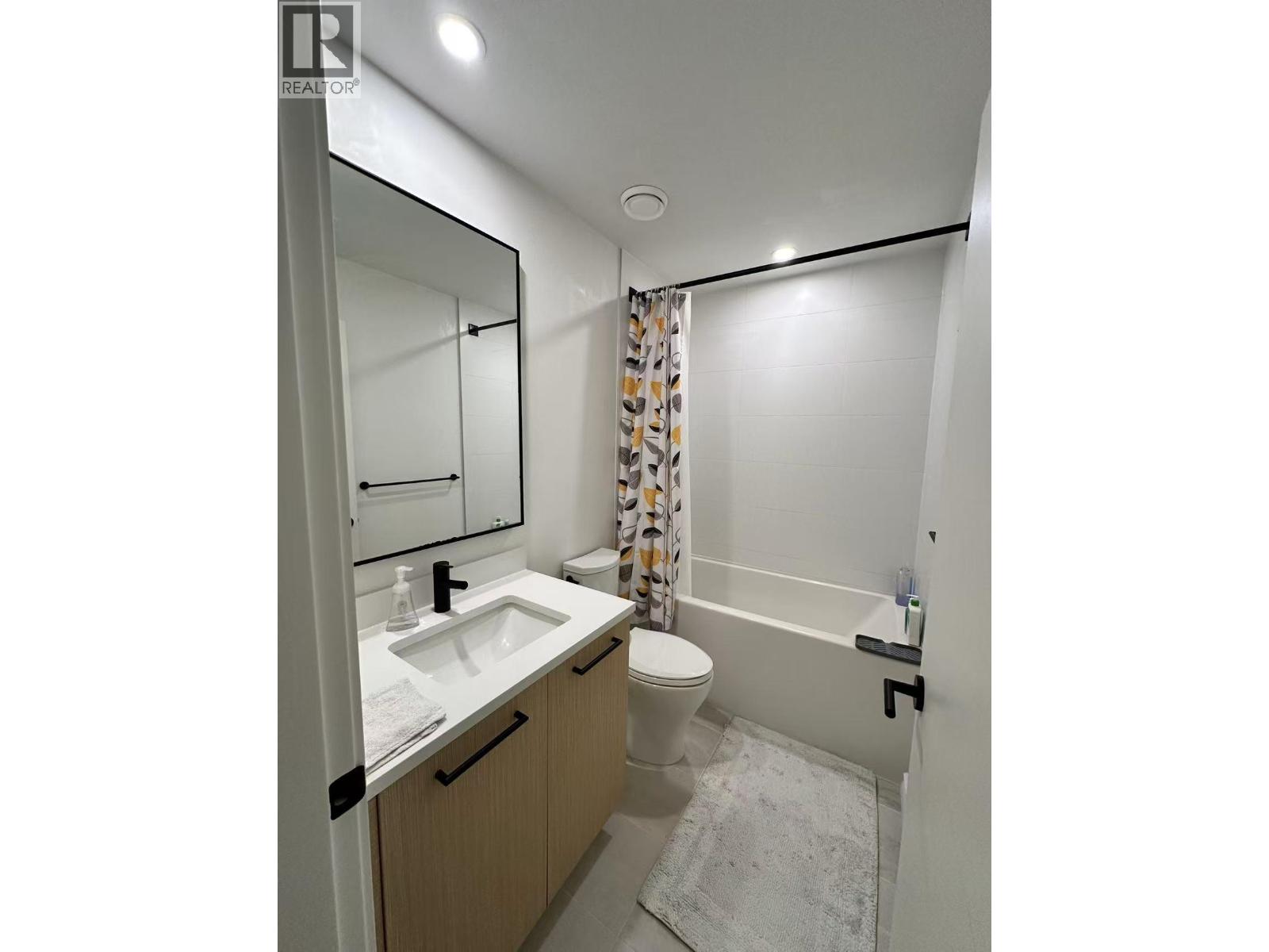 38015 FAIRWATER PLACE, Squamish