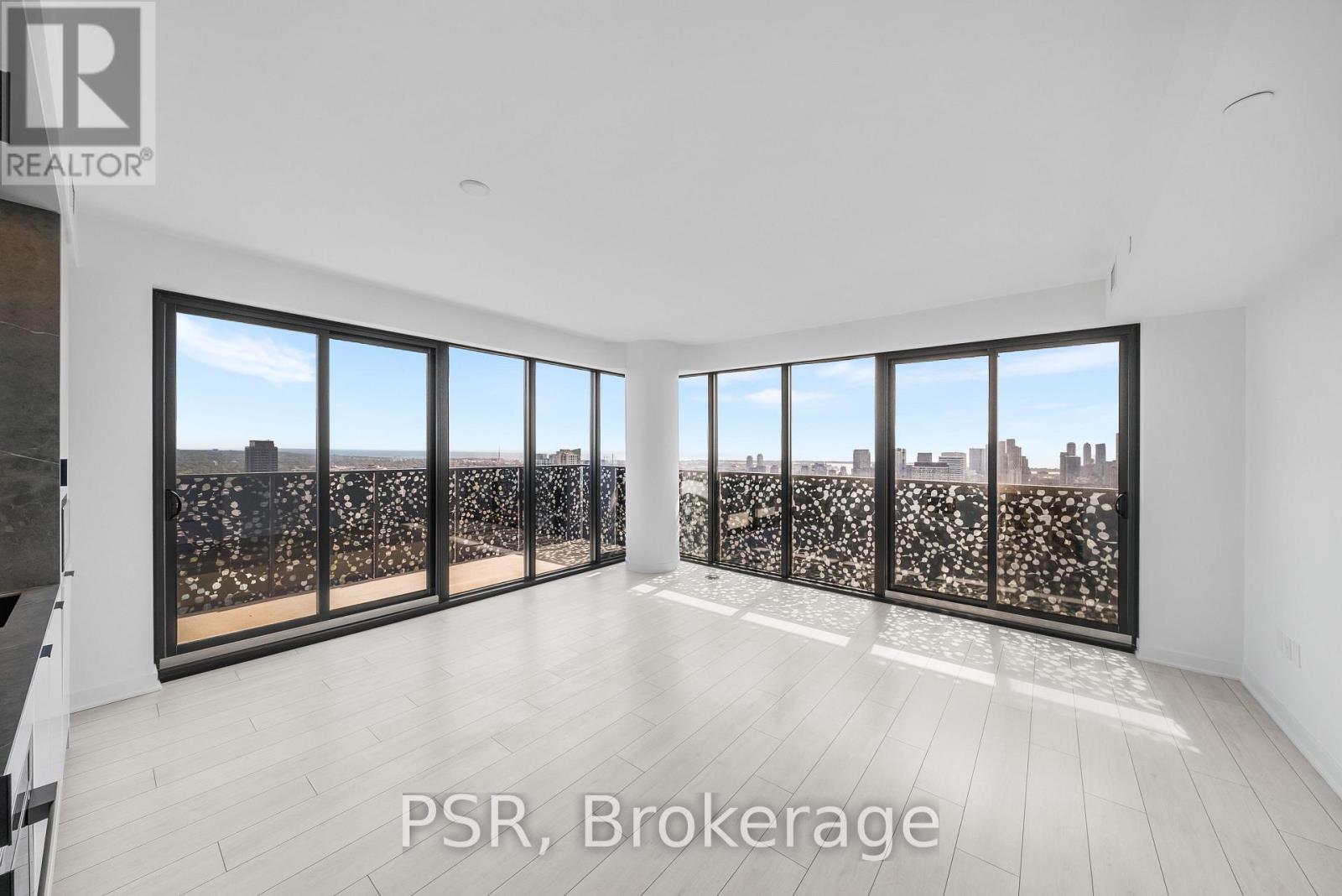 #4102 55 CHARLES STREET E - 13