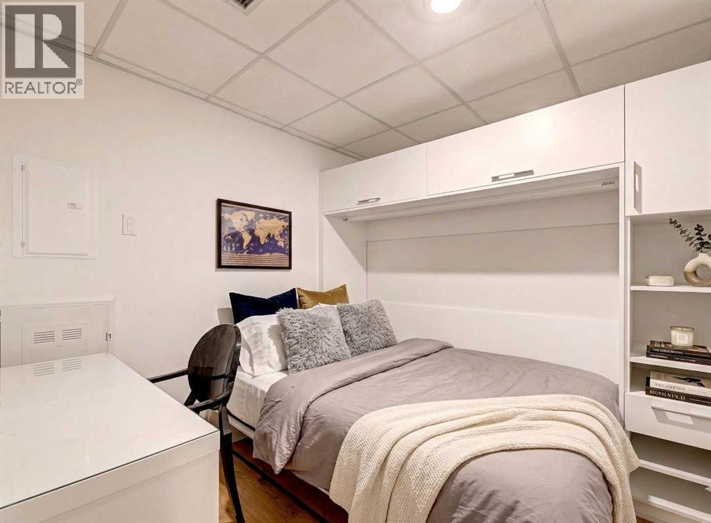 Single Family House for Sale in    Street NE Bridgeland/Riverside Calgary 