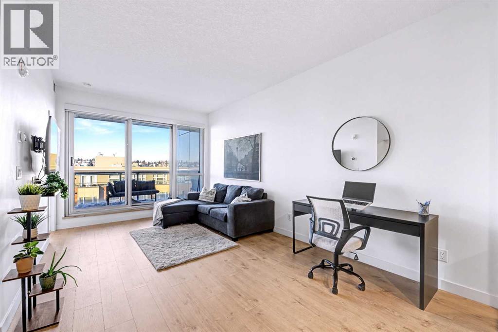 Single Family House for Sale in    Street NE Bridgeland/Riverside Calgary 