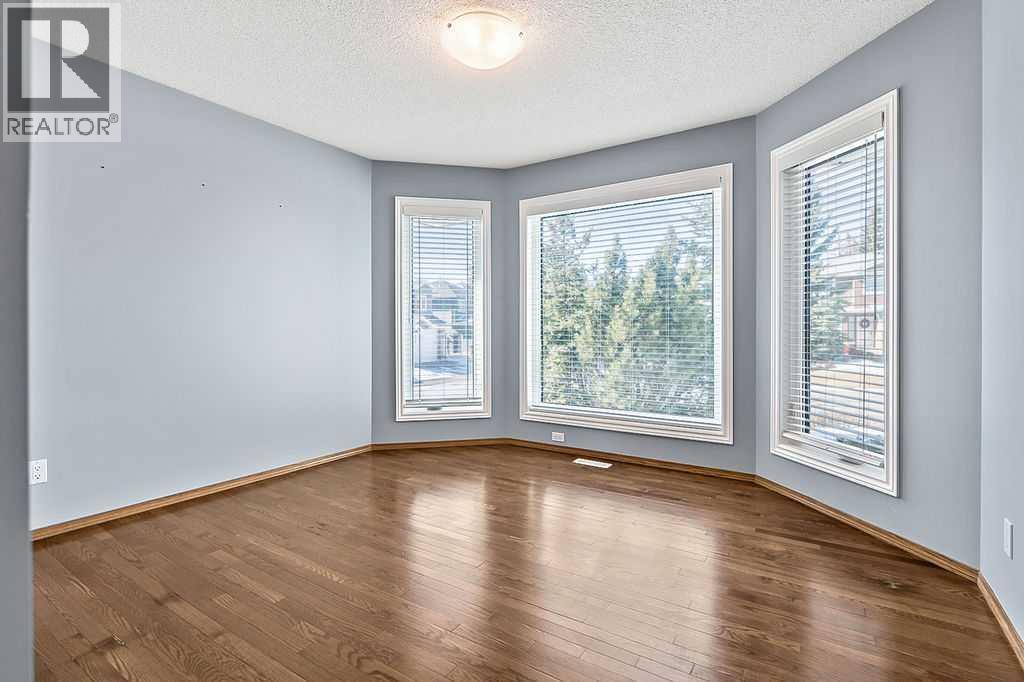 303 Schubert Place NW, Calgary, Alberta