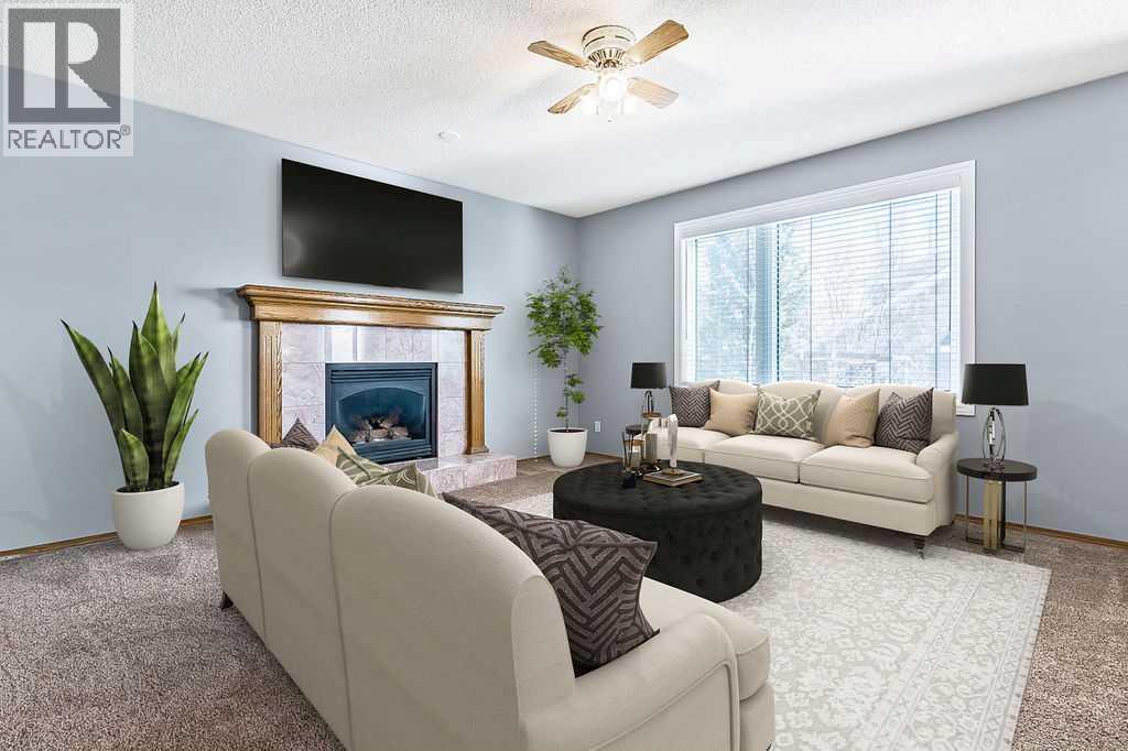 Single Family House for Sale in  Schubert Place NW Scenic Acres Calgary 