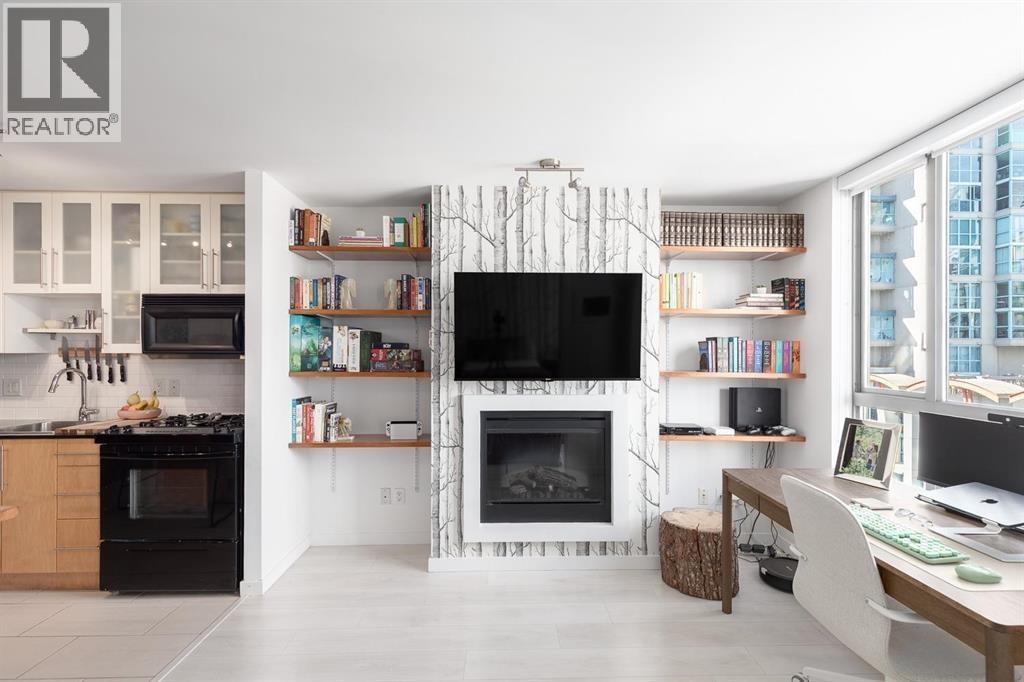 809 1225 RICHARDS STREET, Vancouver