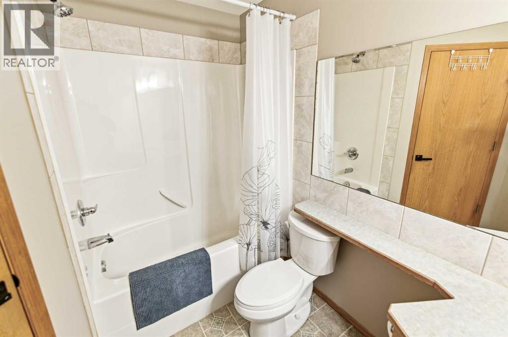 
          71 Kind Close
            <br/>
            <span>Red Deer</span>
            , 
            <span>AB</span>
             <span>T4P0A6</span>
         - Photo 40