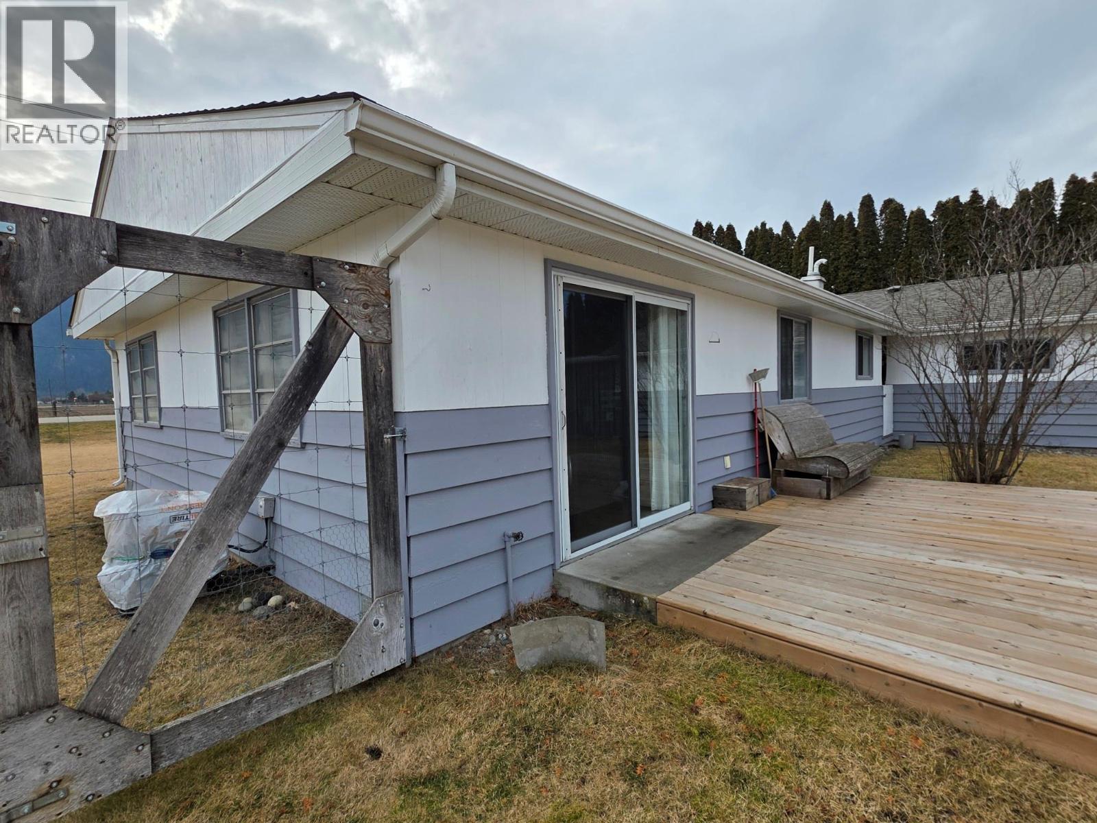 675 JASPER Avenue, Grand Forks