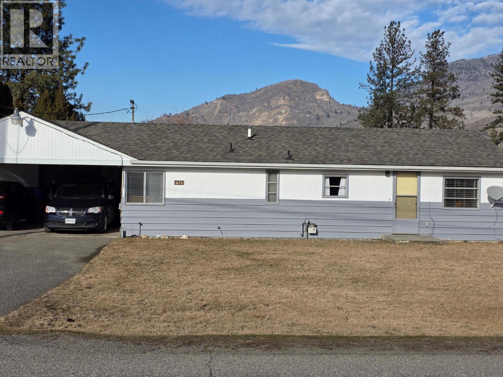 675 JASPER Avenue, Grand Forks