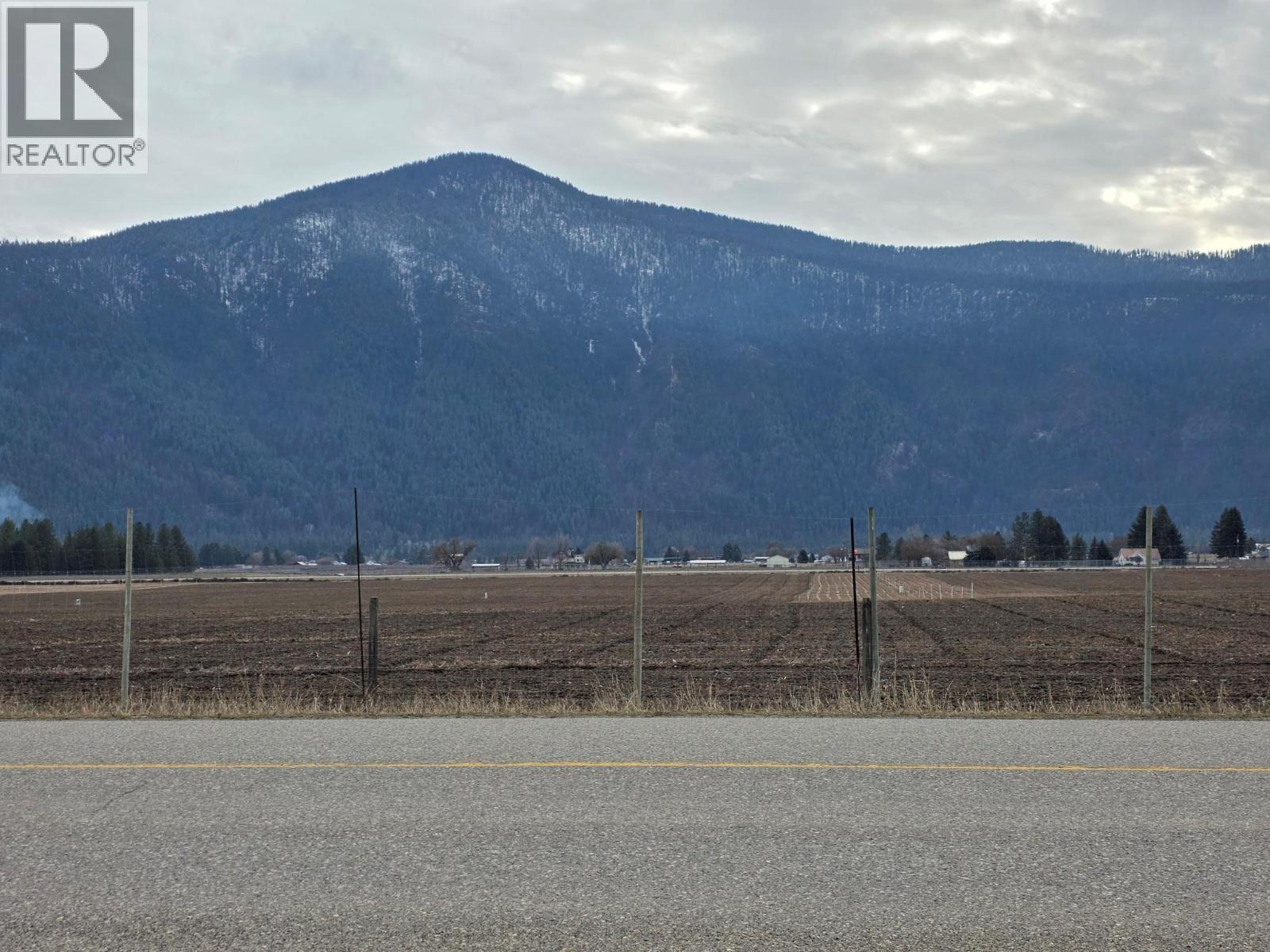 675 JASPER Avenue, Grand Forks