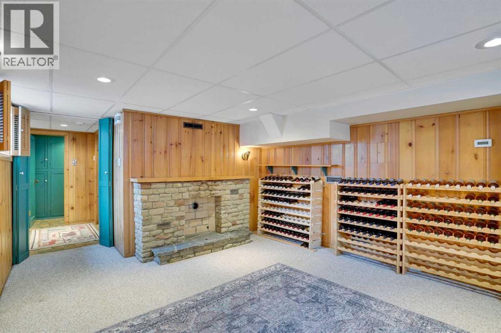 Single Family House for Sale in   Avenue NW Crescent Heights Calgary 