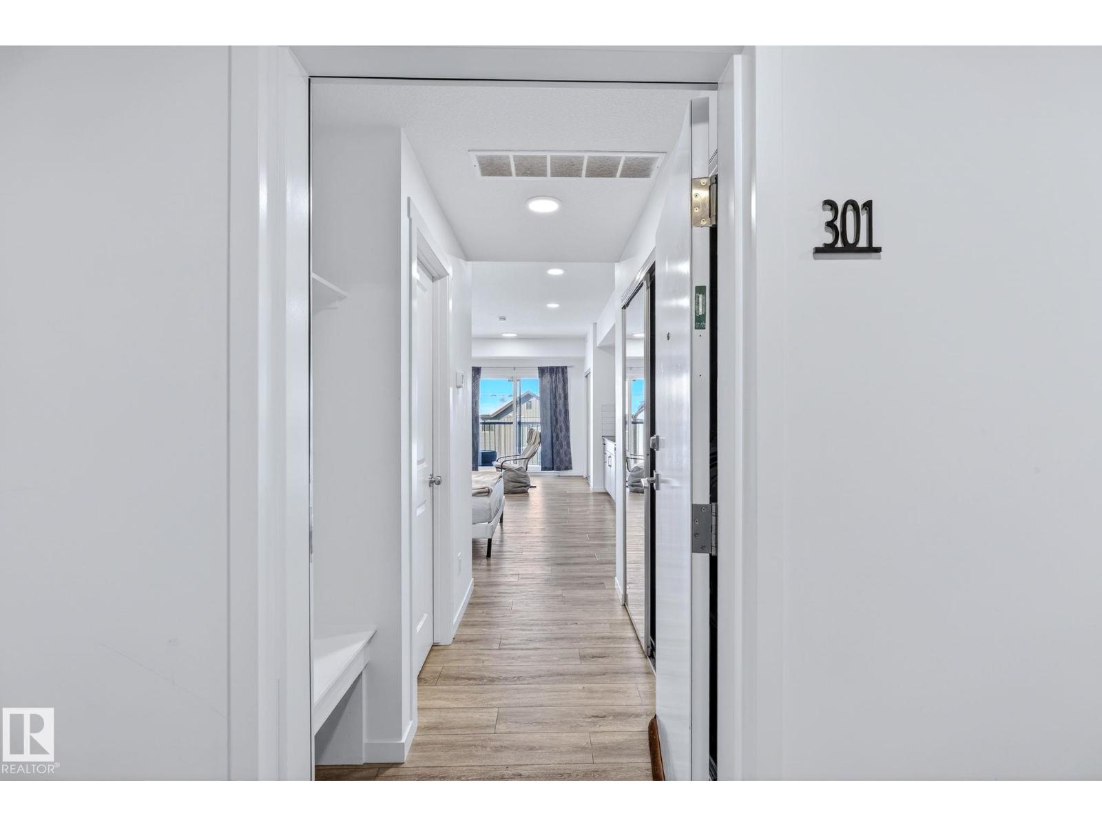 #301 864 SECORD BV NW - 3