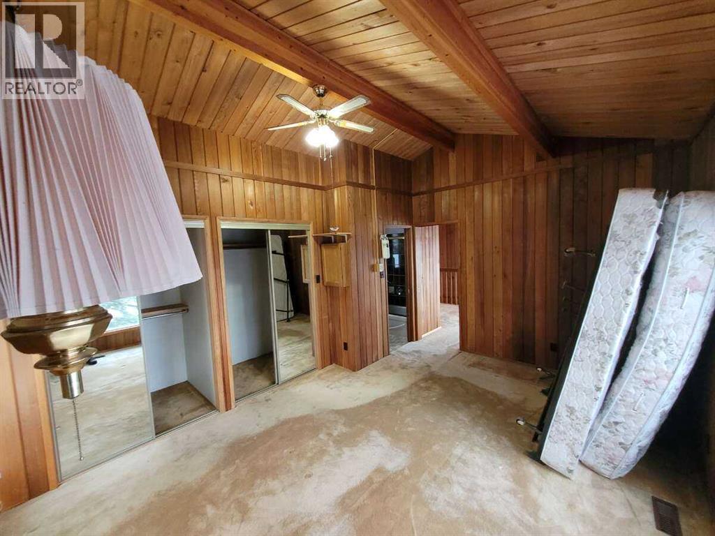 Single Family House for Sale in  Glenview Drive SW Glendale Calgary 