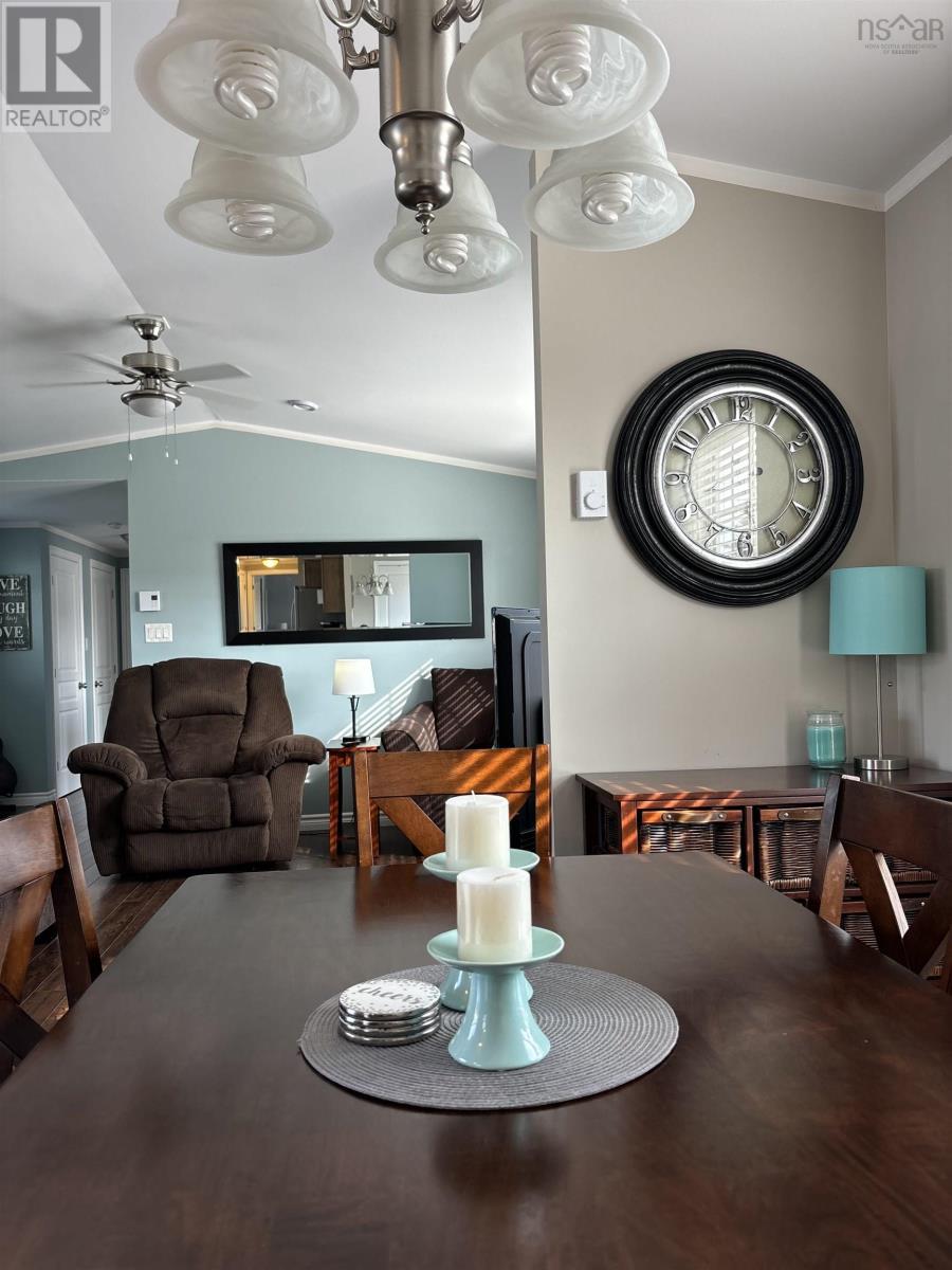 Property 25 of 33 of 124 Liberty Lane