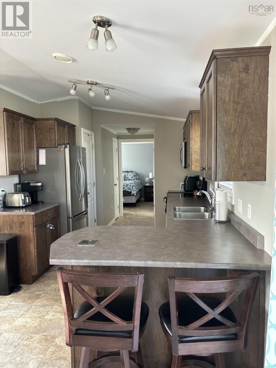 Property 14 of 33 of 124 Liberty Lane