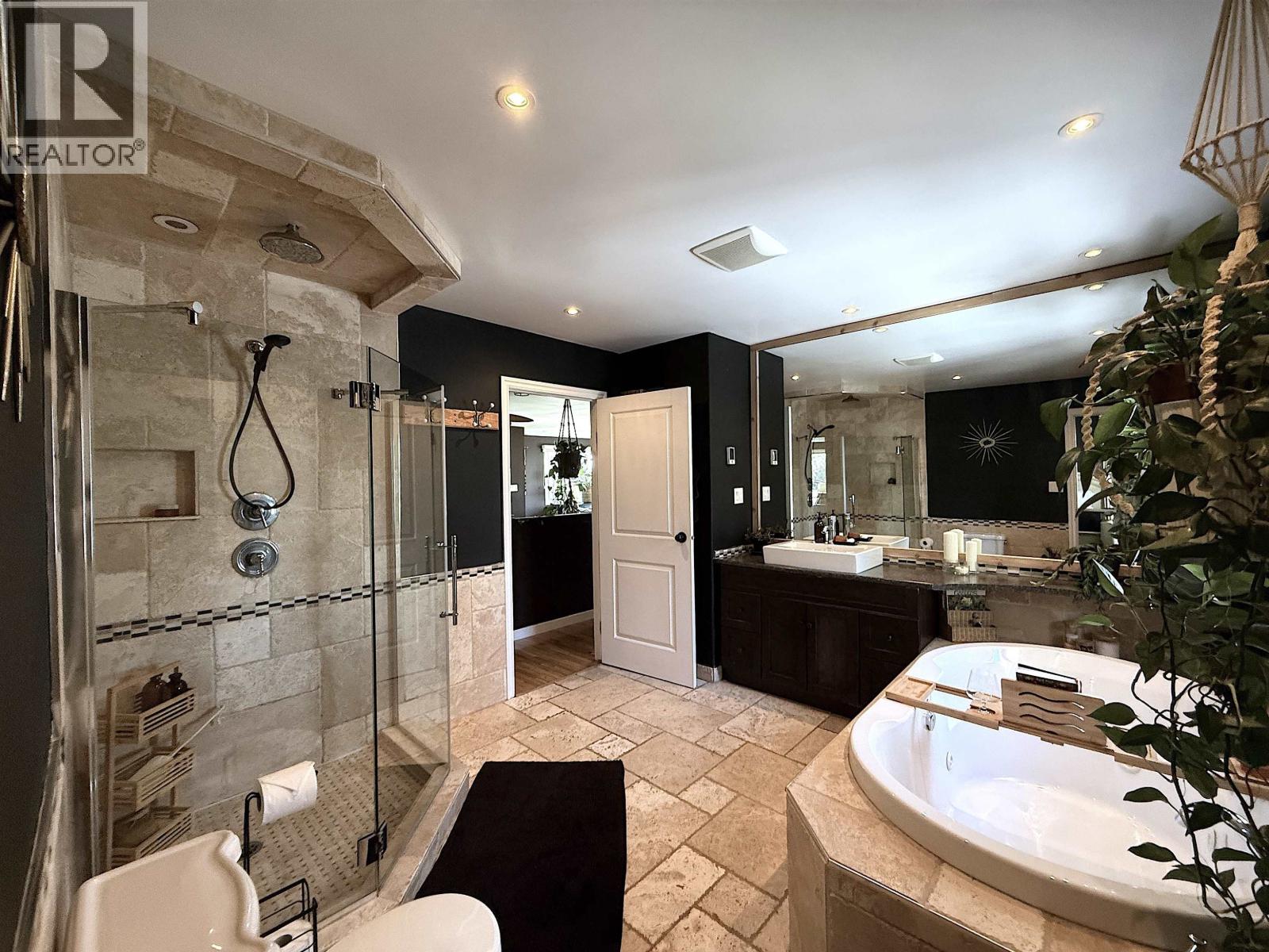 3065 WALLACE CRESCENT, Prince George