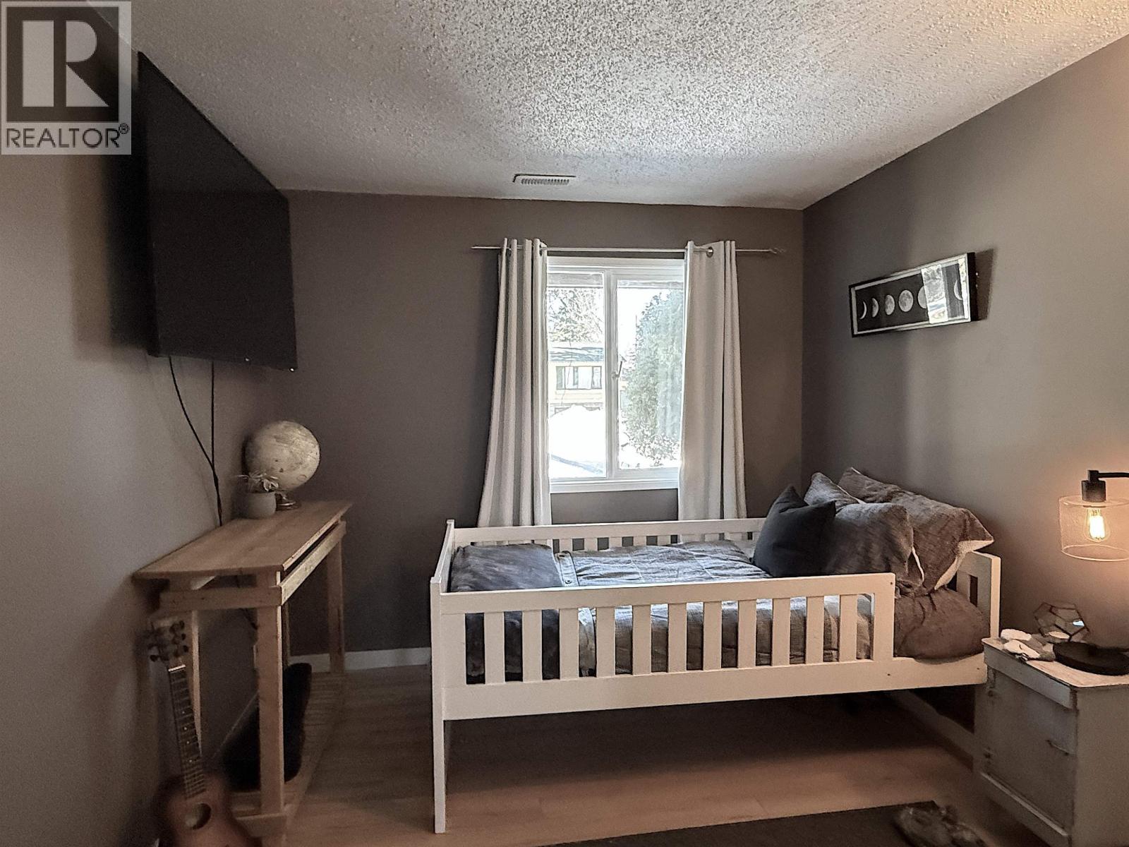 3065 WALLACE CRESCENT, Prince George