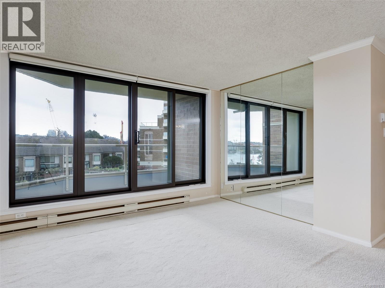 305 225 Belleville St, Victoria