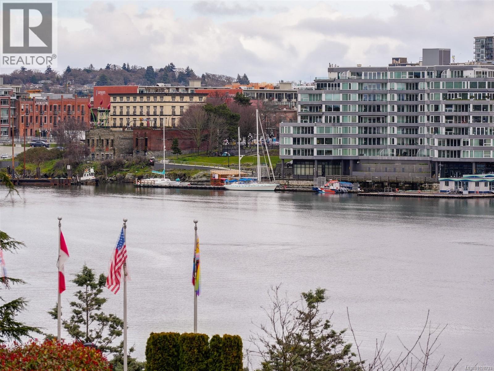 305 225 Belleville St, Victoria